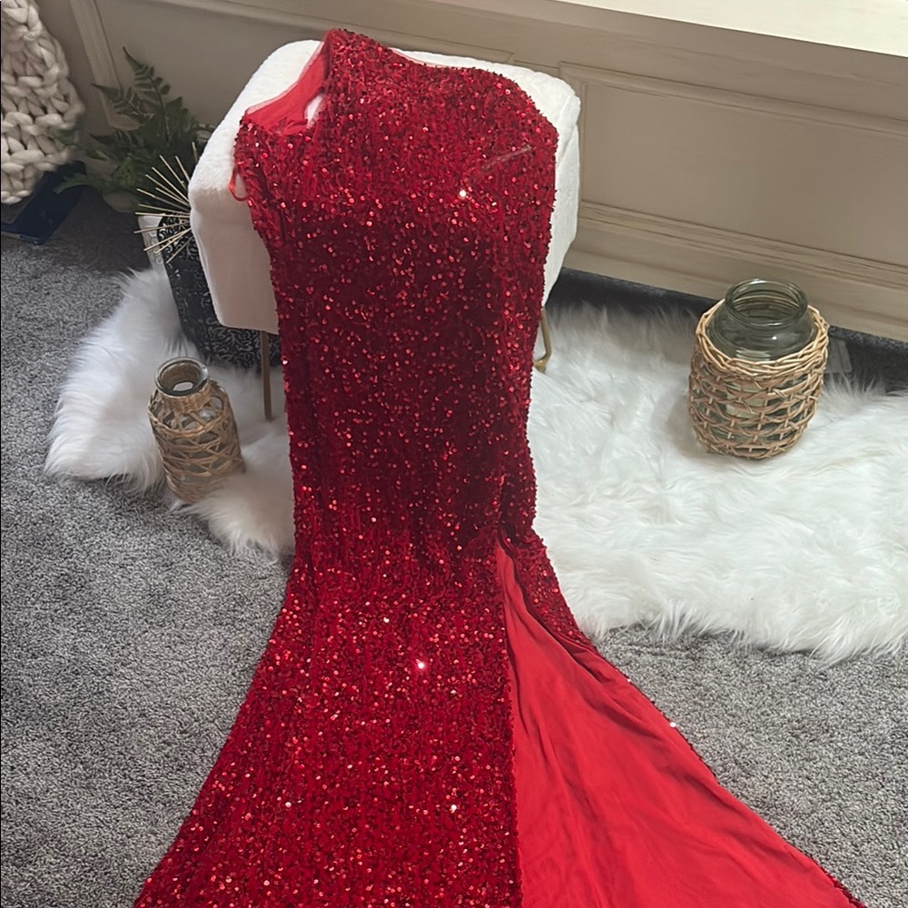 Elegant Red Sequin Evening Gown